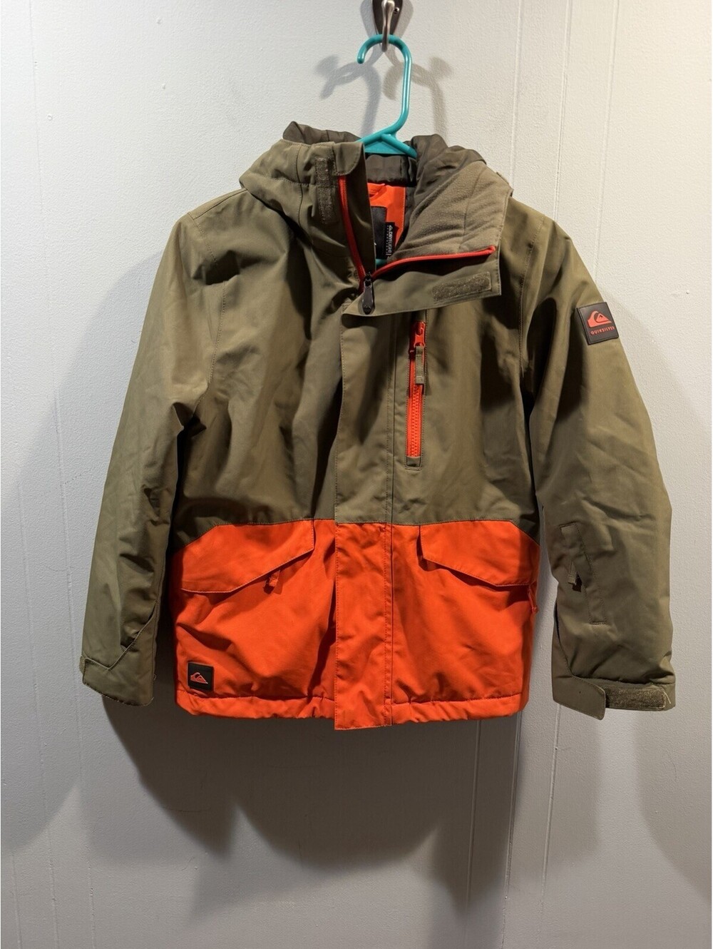 Boys Quiksilver Snow Ski Winter Jacket Military Olive Size 10 Small Dry Flight